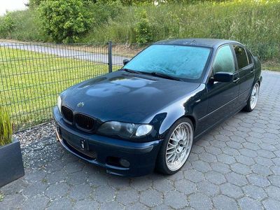 BMW 325