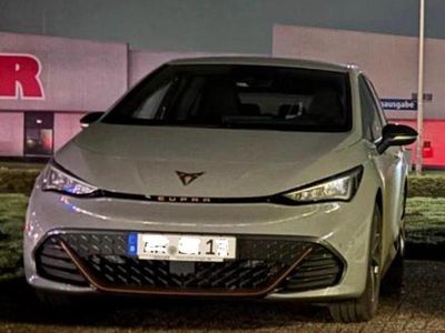 Usata Cupra Born 150 kW (204 CV) 2023 Grigio Utilitaria