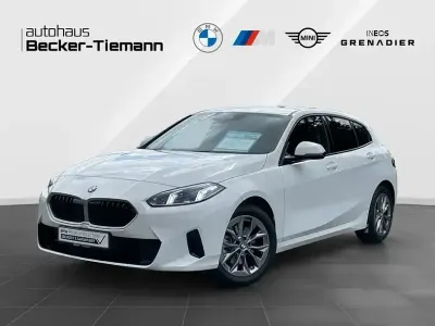 Gebraucht BMW 120 Shadowline 156 PS (114 kW) 2025 Alpinweiß uni Kleinwagen