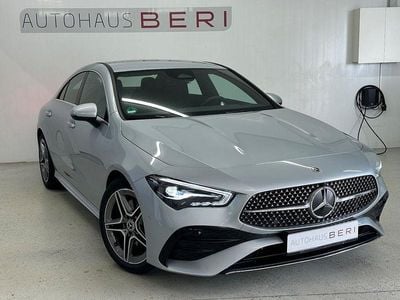 Mercedes CLA200