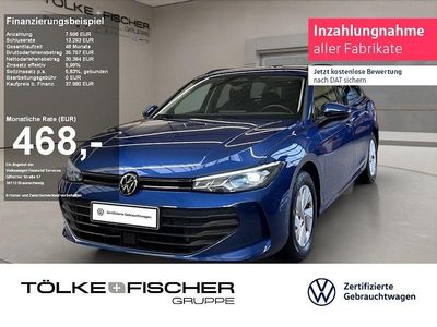 Gebraucht VW Passat Basis 150 PS (110 kW) 2025 Blau Kombi