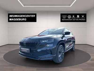 Neu Skoda Karoq SportLine 150 PS (110 kW) 2026 Schwarzmagic perleffekt SUV