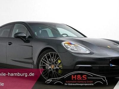 Porsche Panamera 4