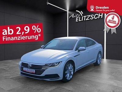 Gebraucht VW Arteon Elegance 150 PS (110 kW) 2017 Oryxweiß perlmutteffektoryxweiß perlmutteffekturanograu Kleinwagen