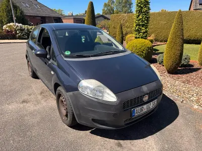 Gebraucht Fiat Punto 65 PS (47 kW) 2009 Blau Kleinwagen