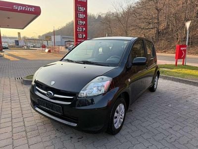 Gebraucht Subaru Justy 70 PS (51 kW) 2010 Schwarz Kleinwagen