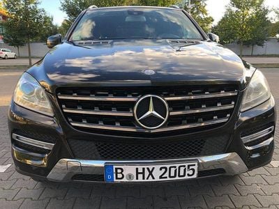 Gebraucht Mercedes ML250 204 PS (150 kW) 2013 Schwarz SUV