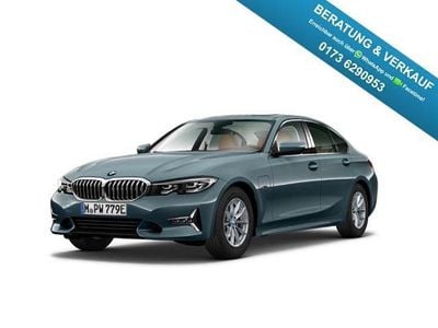 BMW 330e
