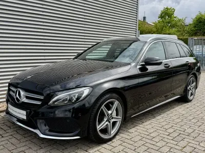 Gebraucht Mercedes C220 Avantgarde 170 PS (125 kW) 2015 Schwarz/baltic black Kombi