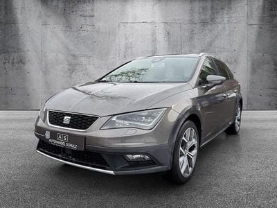 Grau Gebraucht 2015 Seat Leon X-Perience 4Drive Kombi | 9.599 € (Fairer Preis)