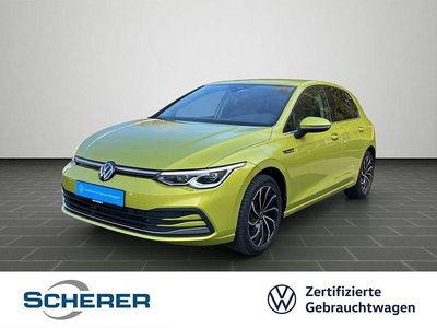 Gebraucht VW Golf VIII Style 150 PS (110 kW) 2022 Limonengelb metallic Limousine