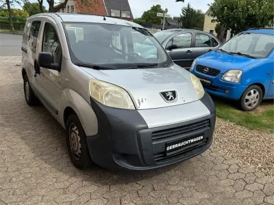 Gebraucht Peugeot Bipper 67 PS (49 kW) 2008 Silber Van / Kleinbus