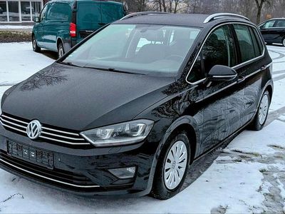 Schwarz Gebraucht 2014 VW Golf Sportsvan Highline Van / Kleinbus | 9.490 € (Fairer Preis)