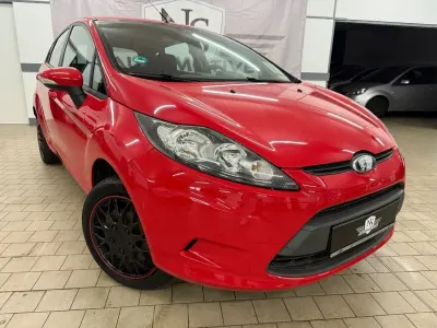 Gebraucht Ford Fiesta 82 PS (60 kW) 2009 Rot Kleinwagen