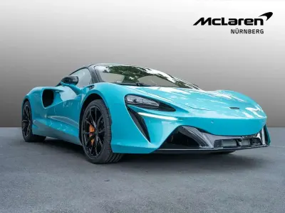 Neu McLaren Artura 700 PS (514 kW) 2025 Blau Cabrio