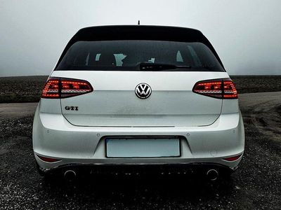 Weiß Gebraucht 2015 VW Golf GTI Limousine | 13.500 € (Fairer Preis)