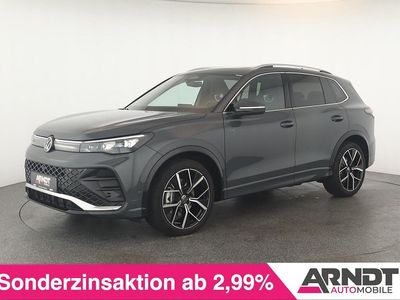 Gebraucht VW Tiguan R-line 150 PS (110 kW) 2025 Delfingrau SUV