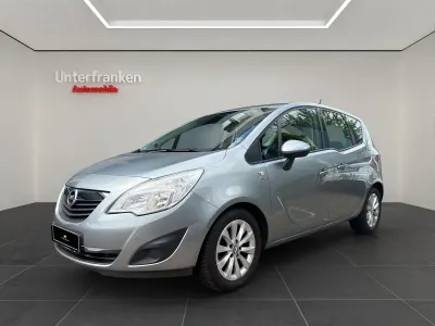 Gebraucht Opel Meriva Active 120 PS (88 kW) 2013 Silber Van / Kleinbus