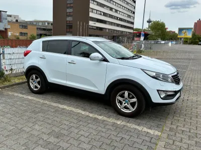 Gebraucht Kia Sportage Spirit 135 PS (99 kW) 2012 Weiß SUV