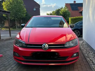 Gebraucht VW Polo Edition 95 PS (69 kW) 2019 Rot Kleinwagen