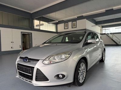 Gebraucht Ford Focus SYNC Edition 125 PS (91 kW) 2014 Silber Limousine