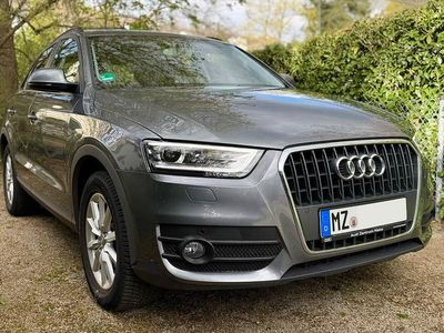 Second-hand Audi Q3 Design 150 CP (110 kW) 2014 Gri SUV