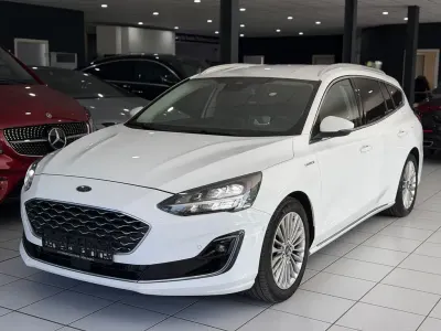 Second-hand Ford Focus Vignale 120 CP (88 kW) 2020 Alb Berlinǎ