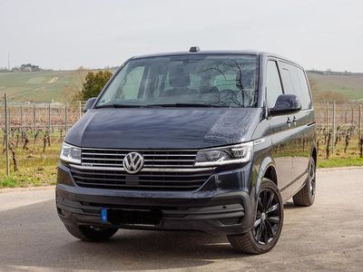 Gebraucht VW Multivan Comfortline 204 PS (150 kW) 2023 Blau Van