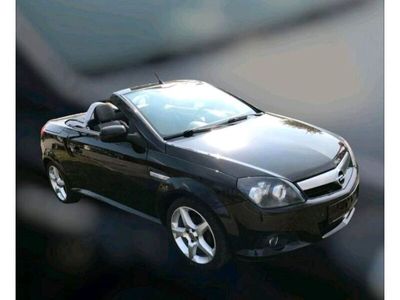 gebraucht Opel Tigra 1.8l Motor 125 PS Black