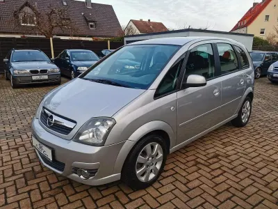 Używany Opel Meriva Cosmo 105 KM (77 kW) 2006 Srebrny Minivan