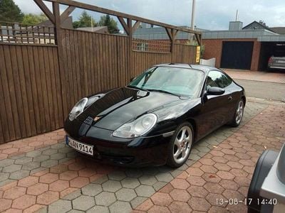 Porsche 911 Carrera 4