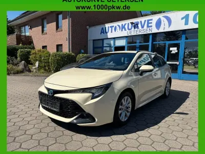 Gebraucht Toyota Corolla 98 PS (72 kW) 2024 Beige Limousine