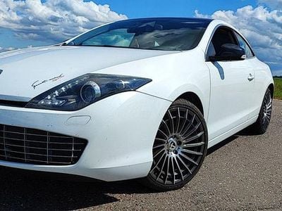 Gebraucht Renault Laguna Coupé 173 PS (127 kW) 2012 Weiß Coupé