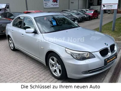 Gebraucht BMW 520 Advantage 163 PS (119 kW) 2009 Silber Limousine