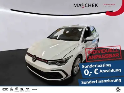 Gebraucht VW Golf VIII GTI 245 PS (180 kW) 2024 Pure white Limousine
