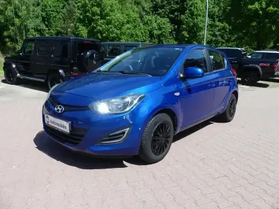Gebraucht Hyundai i20 Classic 86 PS (63 kW) 2012 Blau Kleinwagen