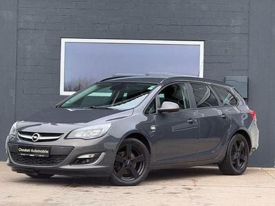 Grau Gebraucht 2013 Opel Astra Active Kombi | 2.980 € (Fairer Preis)