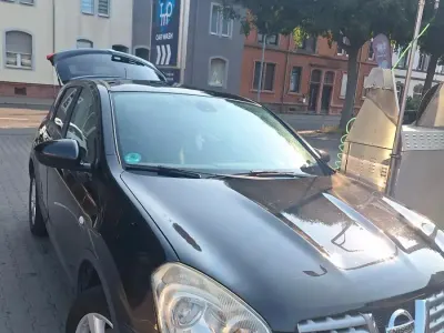 Gebraucht Nissan Qashqai 141 PS (103 kW) 2009 Schwarz SUV