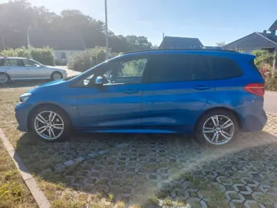 Gebraucht BMW 218 Gran Tourer Sport Line 140 PS (102 kW) 2019 Blau Van / Kleinbus