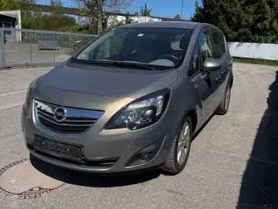 Używany Opel Meriva Innovation 131 KM (96 kW) 2010 Brązowy Minivan