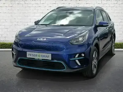 Gebraucht Kia e-Niro 150 kW (204 PS) 2022 Yachtblau metallic SUV