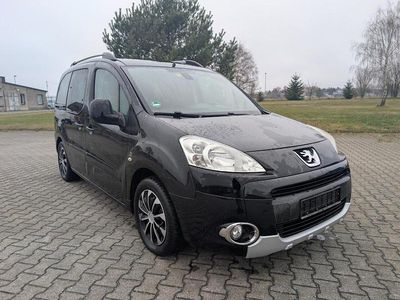 Gebraucht Peugeot Partner 90 PS (66 kW) 2009 Schwarz Van / Kleinbus