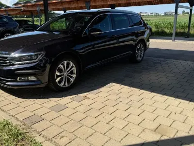 Gebraucht VW Passat Comfortline 150 PS (110 kW) 2015 Schwarz Kombi