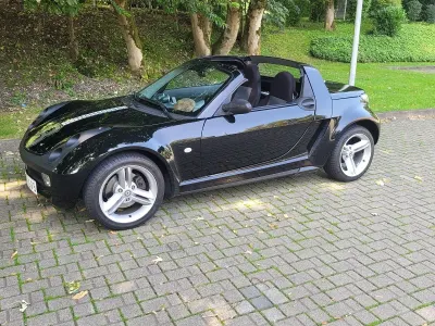 Używany Smart Roadster 82 KM (60 kW) 2003 Czarny Kabriolet