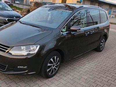 Gebraucht VW Sharan Join 150 PS (110 kW) 2019 Braun Van / Kleinbus