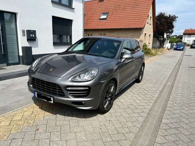 gebraucht Porsche Cayenne Turbo mit Approved Garantie bei