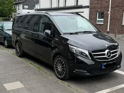 Gebraucht Mercedes V250 Exclusive 190 PS (139 kW) 2016 Schwarz Van / Kleinbus