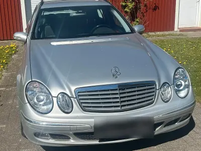 Gebraucht Mercedes E270 170 PS (125 kW) 2004 Silber Kombi