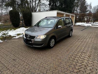 Gebraucht 2009 VW Touran Van / Kleinbus | 4.000 € (Guter Preis)