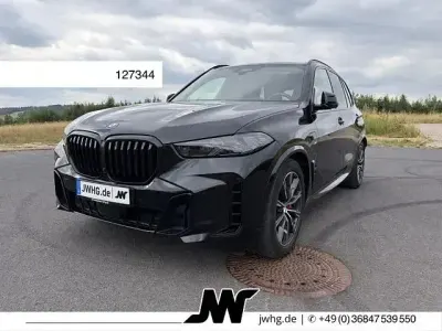Gebraucht BMW X5 M Sport 489 PS (359 kW) 2023 Black sapphire metallic SUV